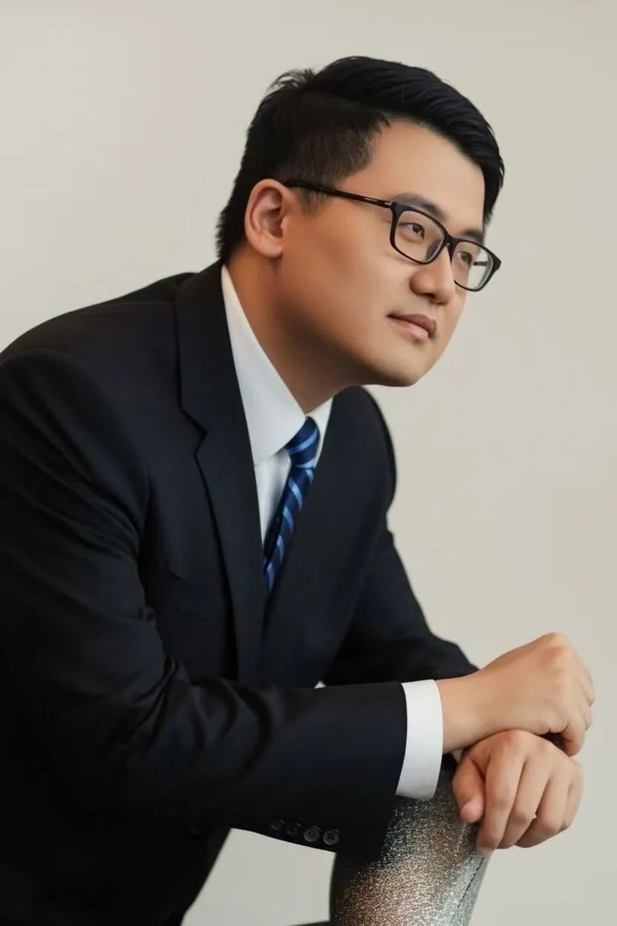 Portrait of Henry Chen